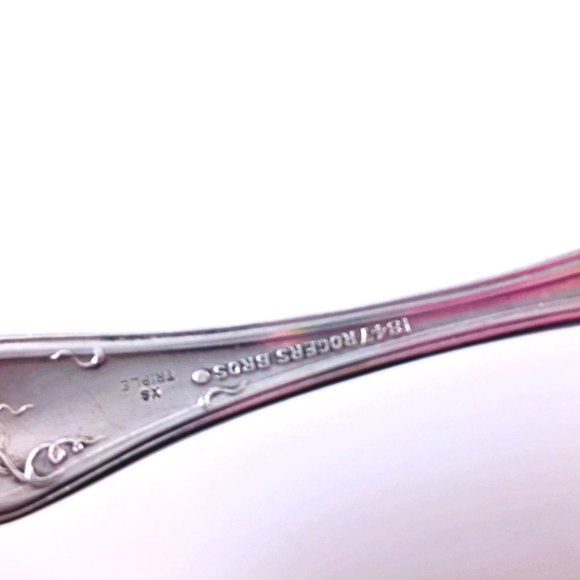 Vintage (Grapes) Silverplate Tomato Server 7 1/2 in 1904 by International Silver - Picture 6 of 8